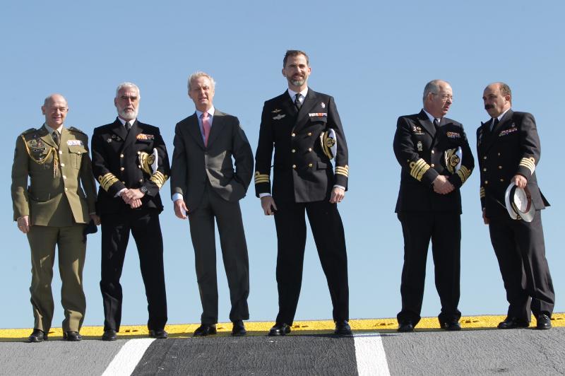 20130206 despedida portaaviones principe asturias 11