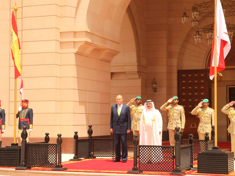 King Juan Carlos with King Sheikh Hamad Bin Isa Al-Khalifa.