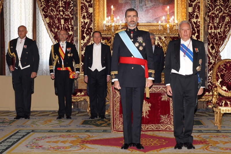 rey_minuto_silencio_01_20150108