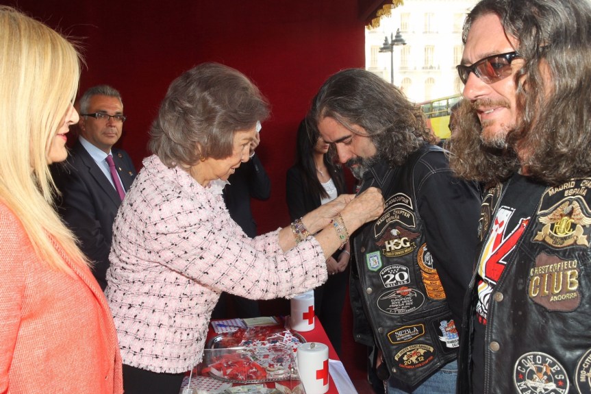 reina_sofia_dia_banderita_20161005_11