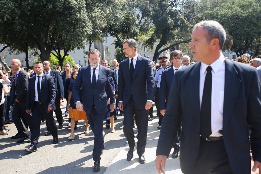 rey_minuto_silencio_barcelona_20170818_11