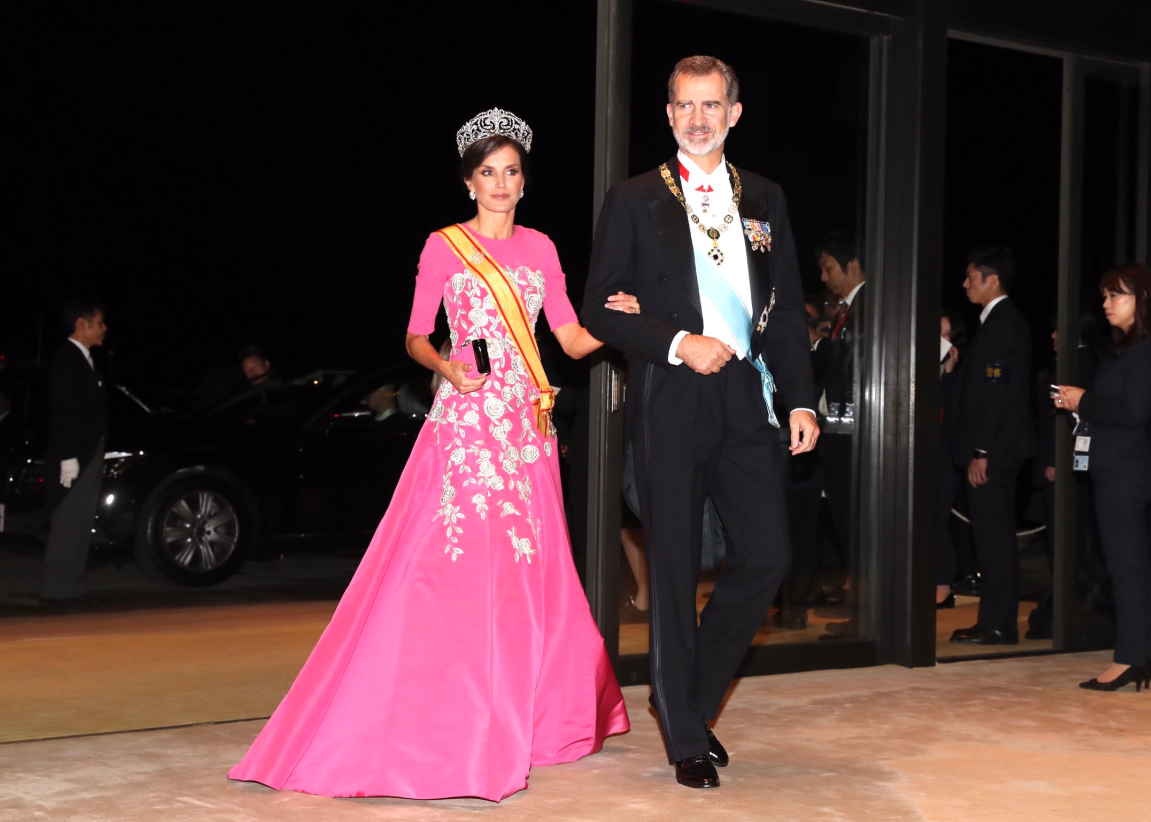 letizia pink dress Queen Letizia of Spain Wears Pink Dress with Midriff Cutouts